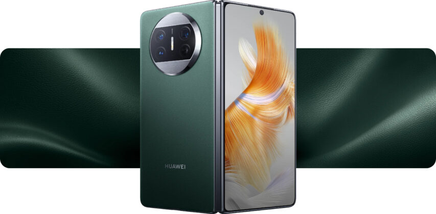 Kijött a Huawei legújabb csodája: A hajlítható Mate X3, vízálló és porálló telefon