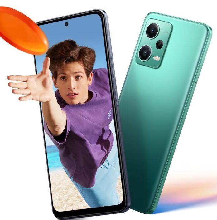 Új csillagok a pénztárcabarát okostelefonpiacon: Redmi Note 12 4G és 5G bemutató volt a héten