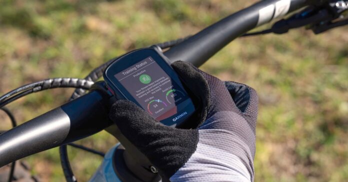 Piaci újdonságok: Garmin Edge 840 és 540 GPS-es kerékpárkomputerek, napenergiával tölthető kivitelben is!