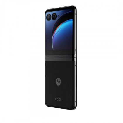 A Motorola RAZR 40 Ultra végre lelepleződött teljes részletességében egy reklámvideóban 4 A Motorola RAZR 40 Ultra végre lelepleződött teljes részletességében egy reklámvideóban