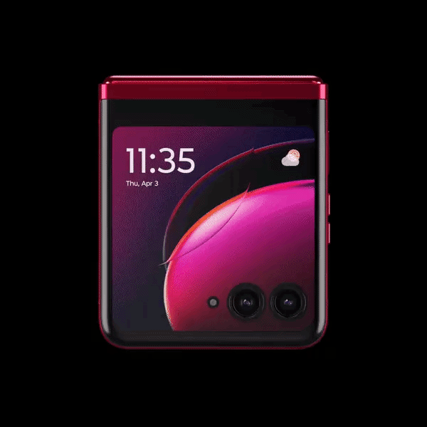 A Motorola RAZR 40 Ultra az összehajtható okostelefonok piacán: riválisnak tűnik a Galaxy Z Flip 5 ellen