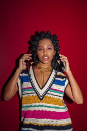 A Motorola RAZR 40 Ultra a hajlítható kijelzős telefonok élményét újragondolja a piac legnagyobb külső kijelzőjével