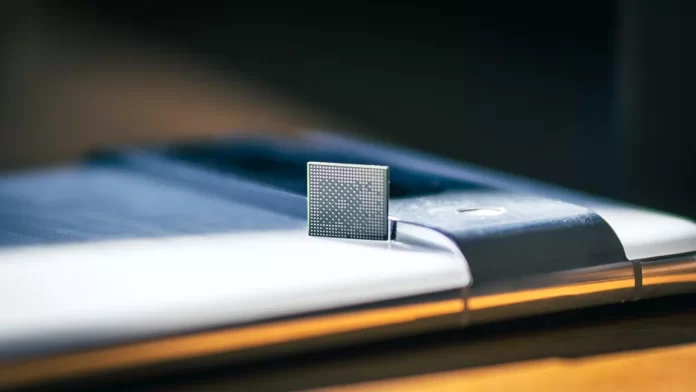 Tensor G3 lapka