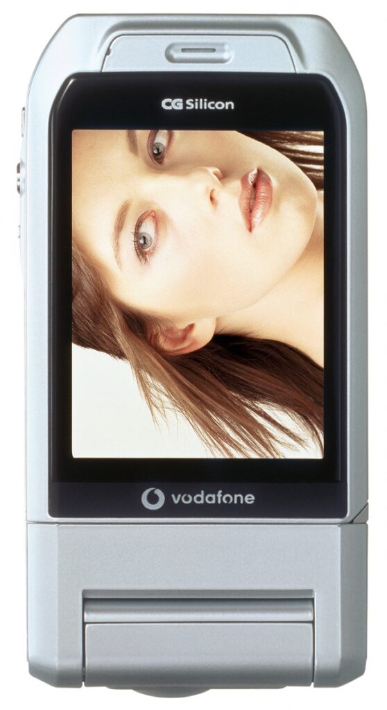 Tudásvilág #6: Az első optikai zoomos telefon a Sharp érdeme, még 2004-ben