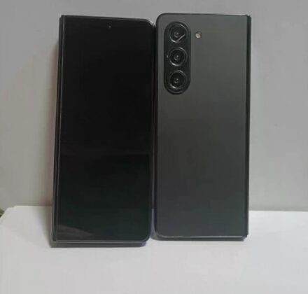 A Samsung Galaxy Z Fold 5 modell képe felbukkant a weben, a kamera dizájnja nem változott
