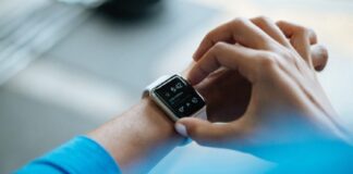 Az okosórák hét évvel előre megjósolhatják a Parkinson-kórt