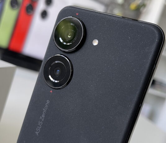 ASUS Zenfone 10