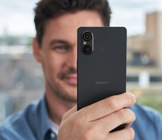 A Sony legújabb dobása: Xperia 5 V 52 MP-es főkamerával