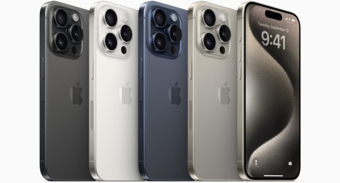 Az iPhone 15 Pro frissített hardverrel, titánium kerettel és telefoto kamerával lép a piacra