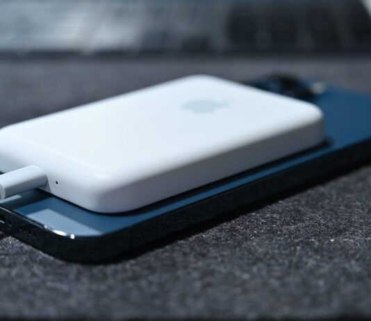 Apple kiegészítők USB-C portokkal és új, sorba köthető MagSafe akkumulátorokkal készülnek