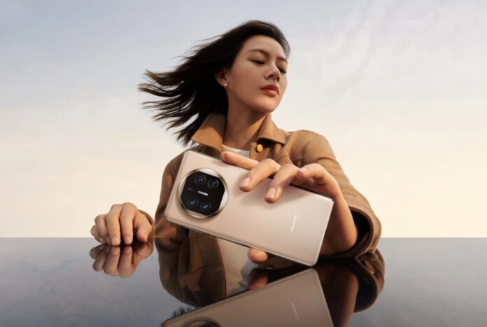 HUAWEI Mate X5