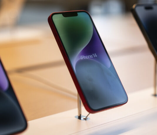 Biztonsági rést foltoz be az Apple legújabb frissítése, a Pegasus kémprogram veszélyeit semlegesíti az iOS 16.6.1 frissítés