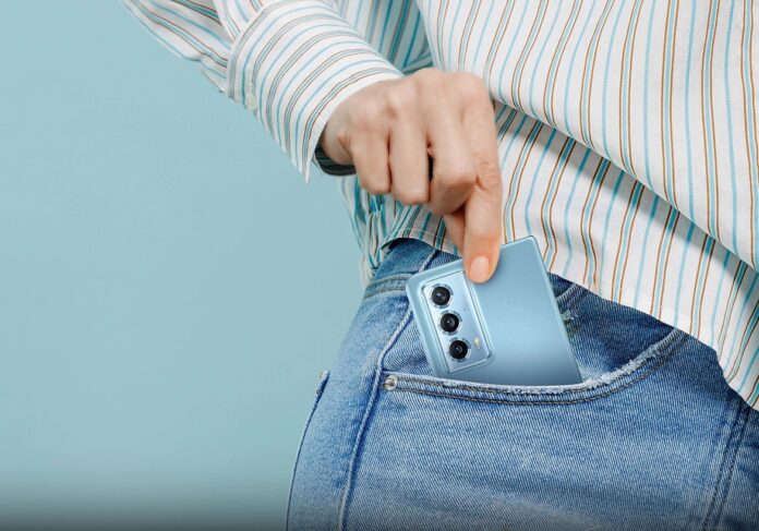 A Honor Kínában új, vékonyabb Magic Vs2-t mutatott be Snapdragon 8+ lapkával 2 Honor Magic Vs 2