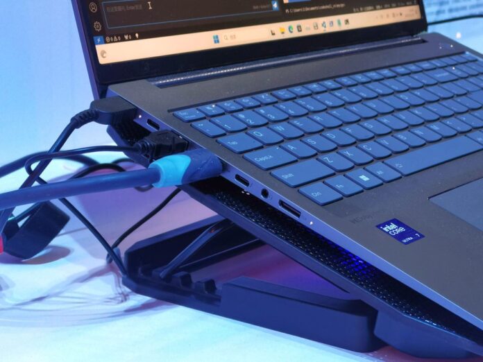 A Lenovo lehet az első, amely Oculink porttal ellátott laptopokat dob piacra 2024-ben