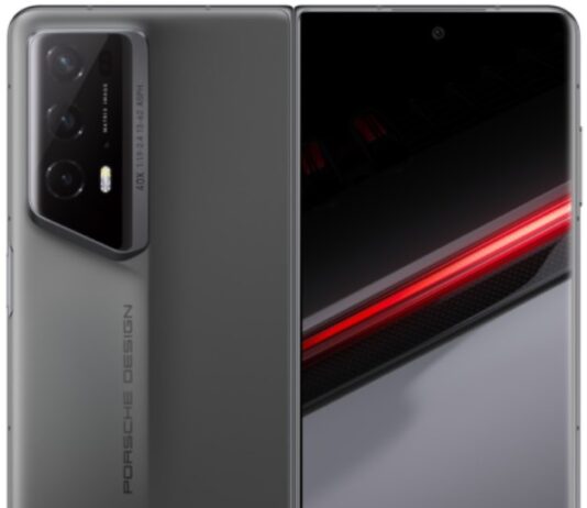 HONOR Magic V2 RSR Porsche Design
