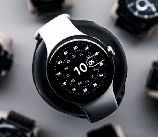 Google Pixel Watch 3: Új lapkával és enyhén javított akkumulátorral a piacon