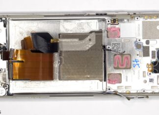 A Motorola Edge 50 Pro szétszedése; Javíthatósága csak átlagos