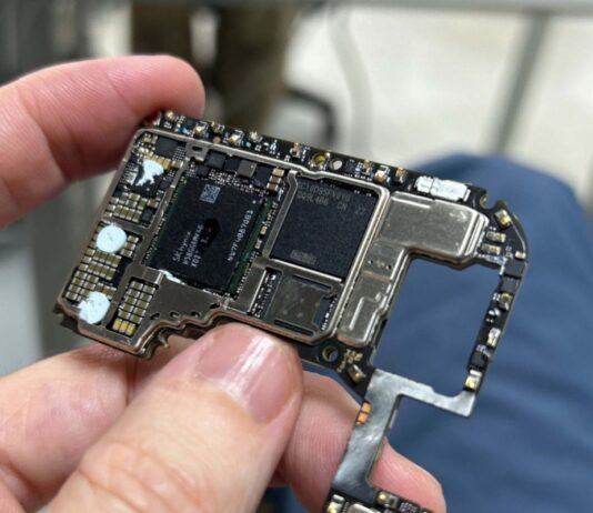 Szétszerelés a Reuters-szel: a Huawei Pura 70 Pro alkatrész-stratégiája