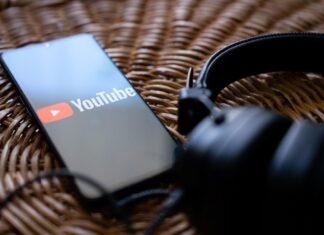 Mesterséges intelligencia fejlesztés zenével; YouTube és nagy lemezkiadók az asztalnál