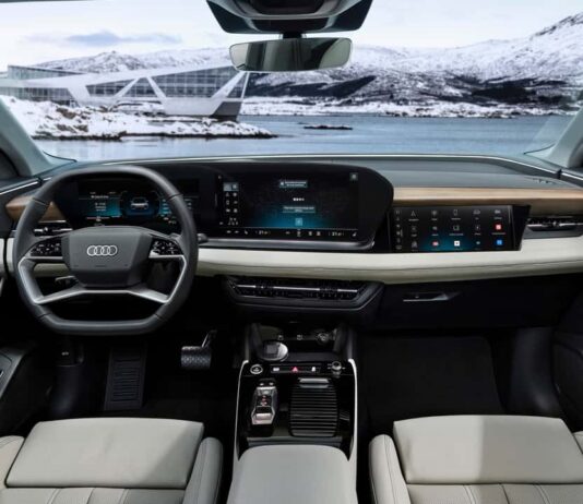 ChatGPT integráció az Audi autóiban: új funkciók a harmadik generációs infotainment rendszerrel