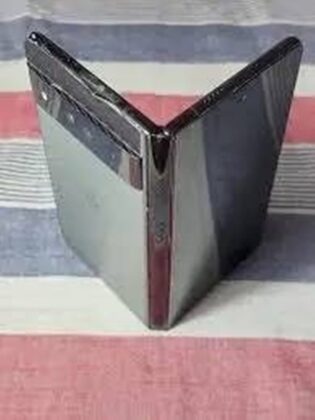 Így nézett volna ki a Google első összecsukható telefonja, íme a Pixel Fold prototipus