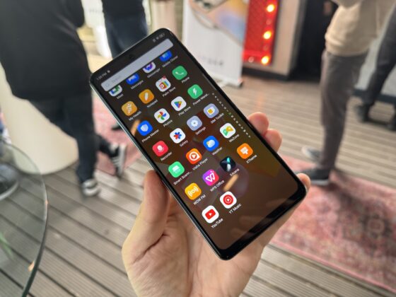 Az Infinix megérkezett Magyarországra: Infinix Note 40 Pro, a Hot 40 Pro és a Smart 8 árak és specifikációk