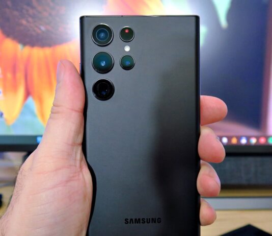 A One UI 6.1.1 frissítés már elérhető a Samsung Galaxy S22, Flip4 és Fold4 készülékekre
