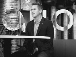 Patrick Spence távozik a Sonos éléről; a csatlakozási problémák és az ügyfélkritikák kényszerítették ki a változást