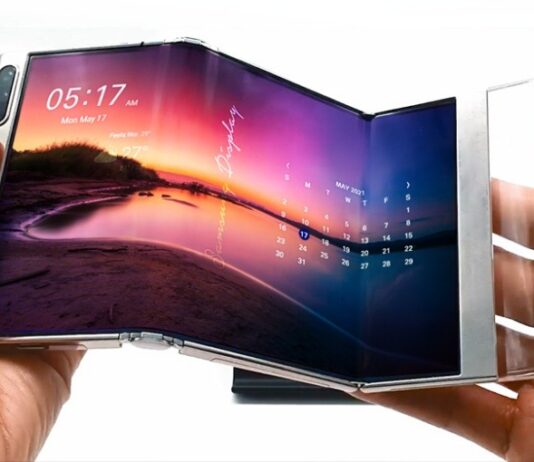 A Samsung 2025-ben 200 000 darab tripla hajlítható telefont tervez gyártani