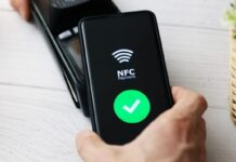 Az NFC végre tényleg működni fog úgy, ahogy mindig kellett volna; A 15-ös verzió 2 cm-es hatótávot és gyorsabb fizetést hoz NFC 15