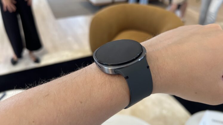 A Galaxy Watch8 és a Galaxy Watch8 Classic bemutatása; minimalista dizájn és új egészségügyi szenzorok