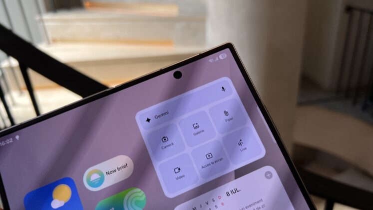 A Galaxy Z Fold7 hivatalosan is megérkezett; látványos új dizájn, szupervékony test és láthatatlan hajlat