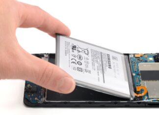 A Samsung akkumulátorai hivatalosan is kétszer tovább bírják; az EU szerint az iPhone és Pixel lemaradt
