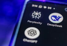 A Perplexity AI és az OpenAI is felkerülhet a Galaxy S26 MI-integrációs listájára