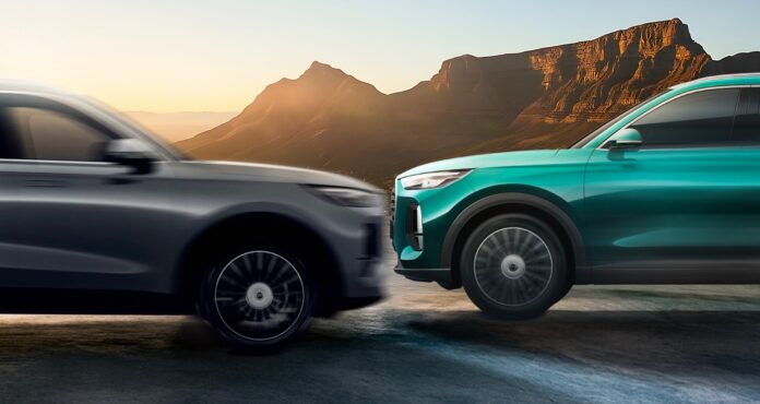 A Chery extrém töréstesztet végzett a TIGGO 9 SUV-val; két autót ütköztetett frontálisan 50 km/h-nál 1 A Chery frontálisan ütköztetett két TIGGO 9-et; látványos törésteszttel demonstrálták a biztonságot