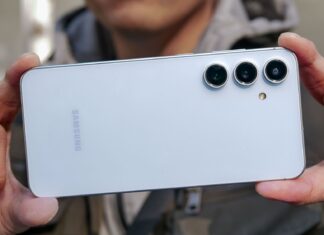 A Galaxy S25 FE a vártnál hamarabb érkezik; a Samsung nagy 2025-ös bemutatókat ígér, köztük egy háromszorosan összehajtható telefont