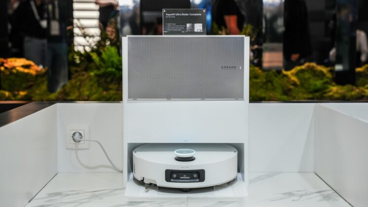 Robotfűnyírók, lépcsőmászó takarítók és intelligens nedves porszívók; A Dreame az IFA 2025 egyik legösszetettebb kínálatát mutatta be 7 Robotfűnyírók, lépcsőmászó takarítók és intelligens nedves porszívók; A Dreame az IFA 2025 egyik legösszetettebb kínálatát mutatta be