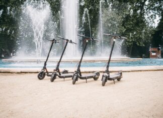 Xiaomi Electric Scooter 5, elektromos roller, városi közlekedés, 1000 W motor, Xiaomi Magyarország
