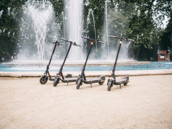 Négy Xiaomi roller, négyféle városi rutinhoz; Az Electric Scooter 5 sorozat már hivatalosan is elérhető Magyarországon 1 Xiaomi Electric Scooter 5, elektromos roller, városi közlekedés, 1000 W motor, Xiaomi Magyarország