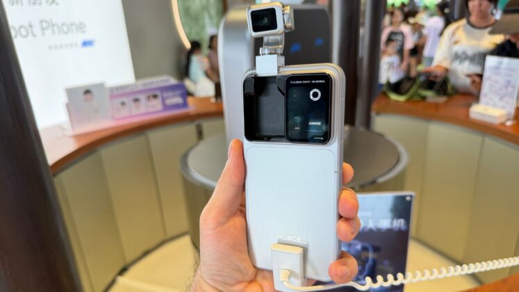 A HONOR Robot Phone Kínában 9999 jüantól indul: mennyibe kerülhetne itthon a robotgimbalos mobil?