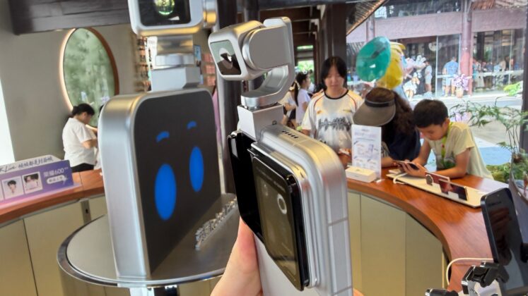 A HONOR Robot Phone Kínában 9999 jüantól indul: mennyibe kerülhetne itthon a robotgimbalos mobil?