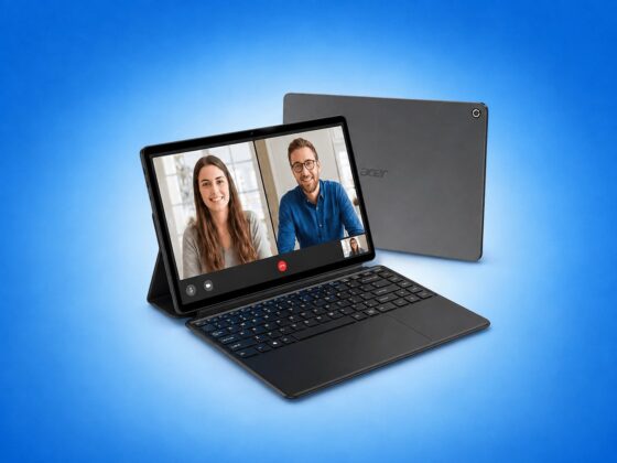 2017-es Celeron dolgozik az Acer 2026-os A543 Windows 2-in-1 gépében