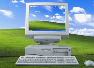 A Microsoft 2001. augusztus 24-én jelentette be a Windows XP elkészültét – 25 évvel később a „Bliss”, az indítási hang és a kék kezelőfelület továbbra is a PC-korszak jelképei
