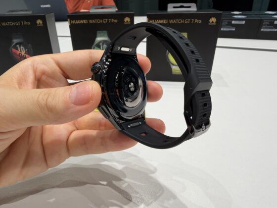 HUAWEI WATCH GT 7 Pro: az EasyCross Strap elrejti a szíj végét