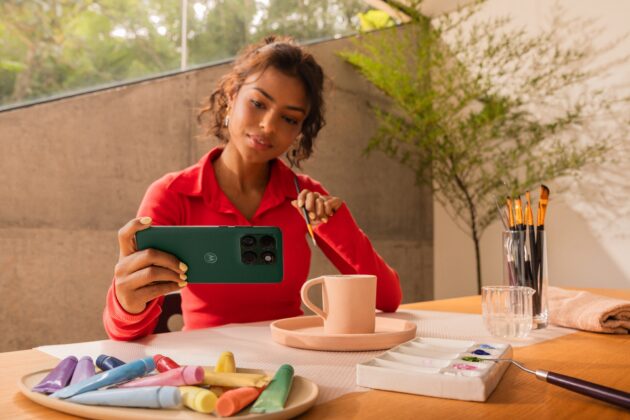 IFA 2026: 200 MP-es kamerával és 6500 mAh-s akkumulátorral érkezik a Motorola edge 70 plus