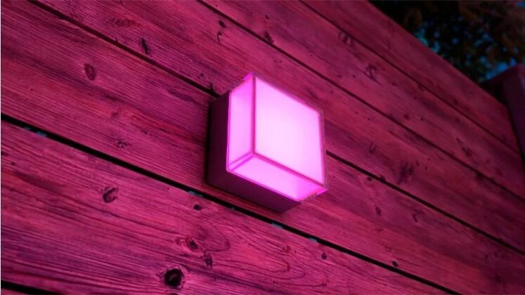 IFA 2026: kamerás tévészinkront, Nanoleaf-integrációt és AI-automatizálást kap a Philips Hue