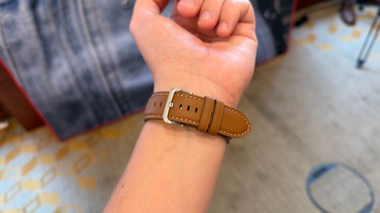 Moto Watch Ultra: Wear OS 6-tal és LTE-vel erősít a Motorola prémiumórája