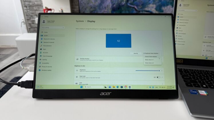 Acer PM161Q B1 teszt: hordozható második kijelző laptop mellé