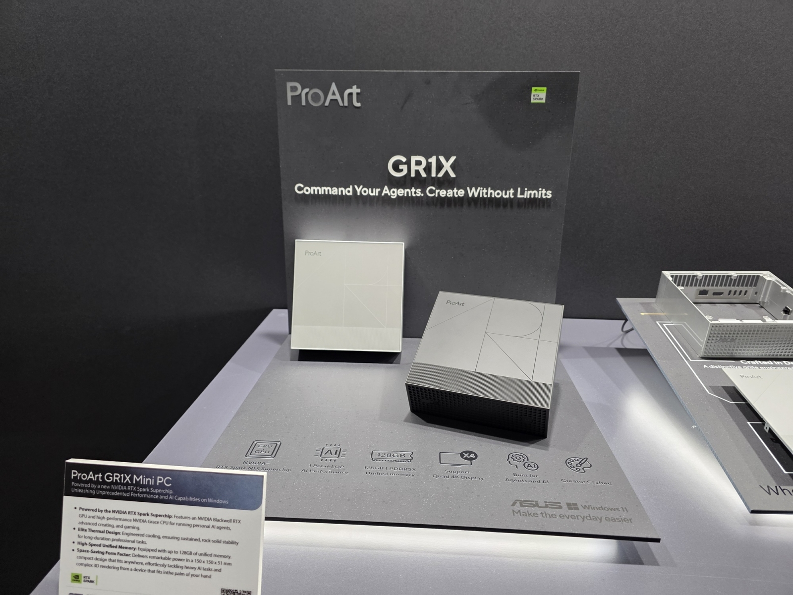 ASUS ProArt Berlinben: RTX Spark laptopok, tenyérnyi munkaállomás és 6K monitor