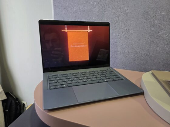 ASUS Zenbook 14 UX3480 az IFA 2026-on: strapabíróbb fedél, 1,1 kilogrammos kivitelben